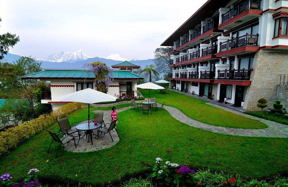 Denzong Regency- Luxury Mountain Retreat Spa & Casino Gangtok Exterior foto
